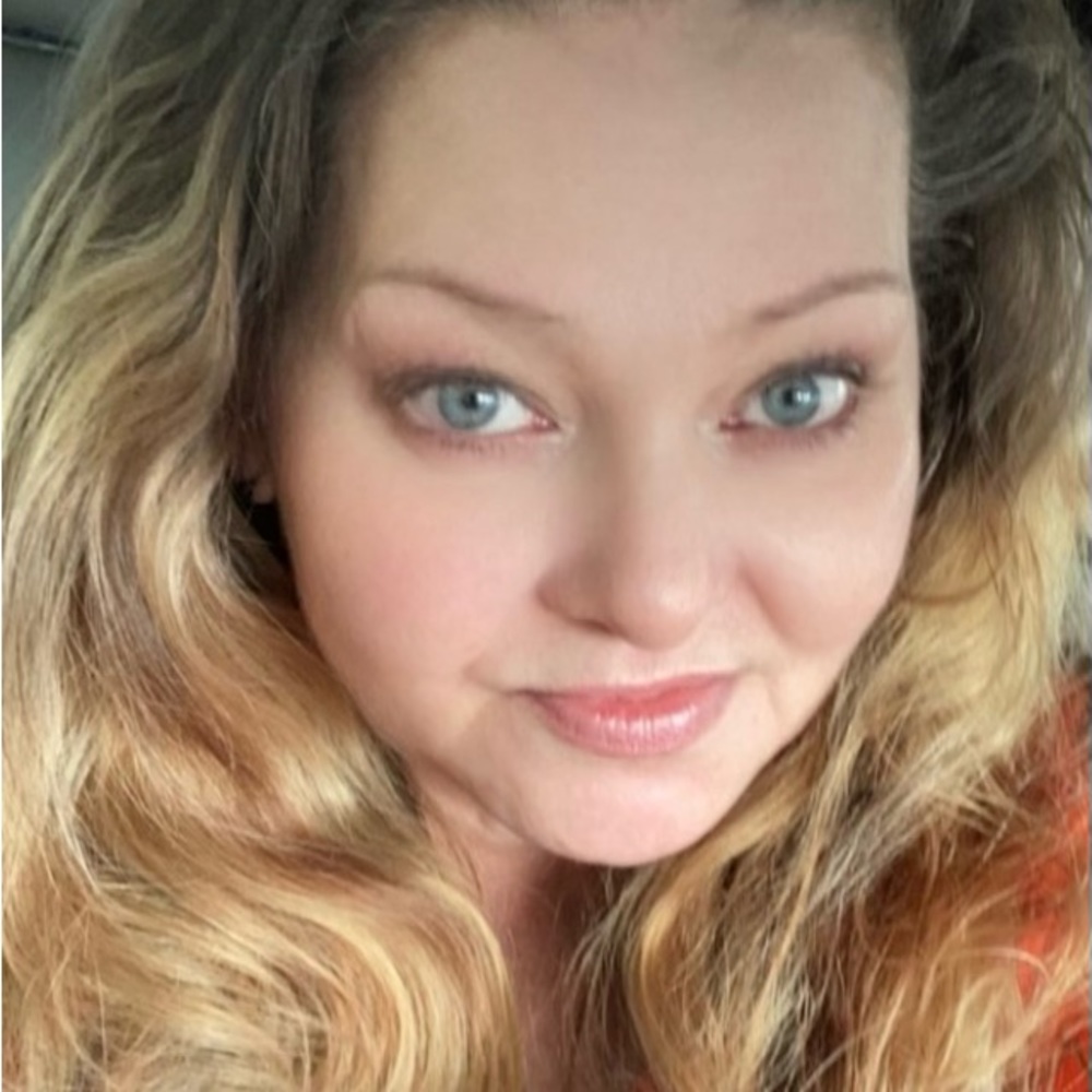 Meet your Posher, Melanie